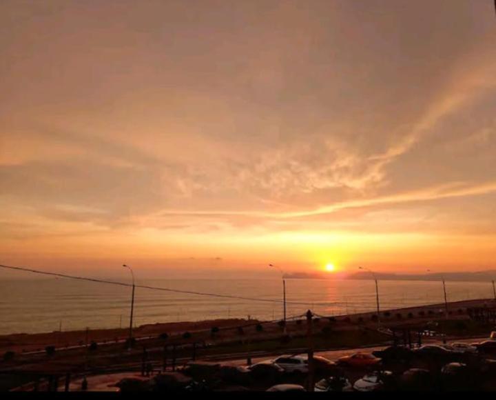 Departamento Frente Al Mar Lima